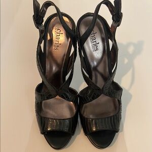 Charles by Charles David Black Women's snakeskin Sandals 9M